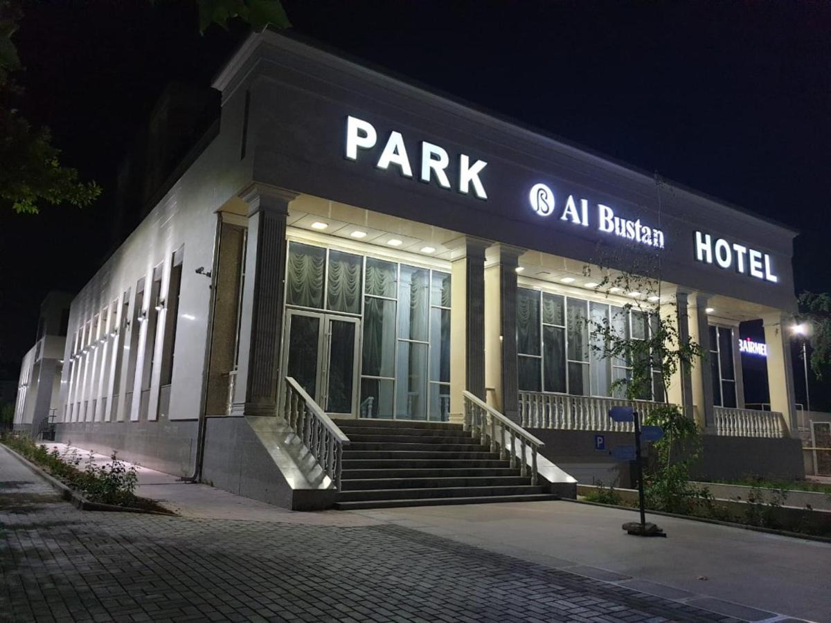 Park Hotel Al Bustan シムケント エクステリア 写真